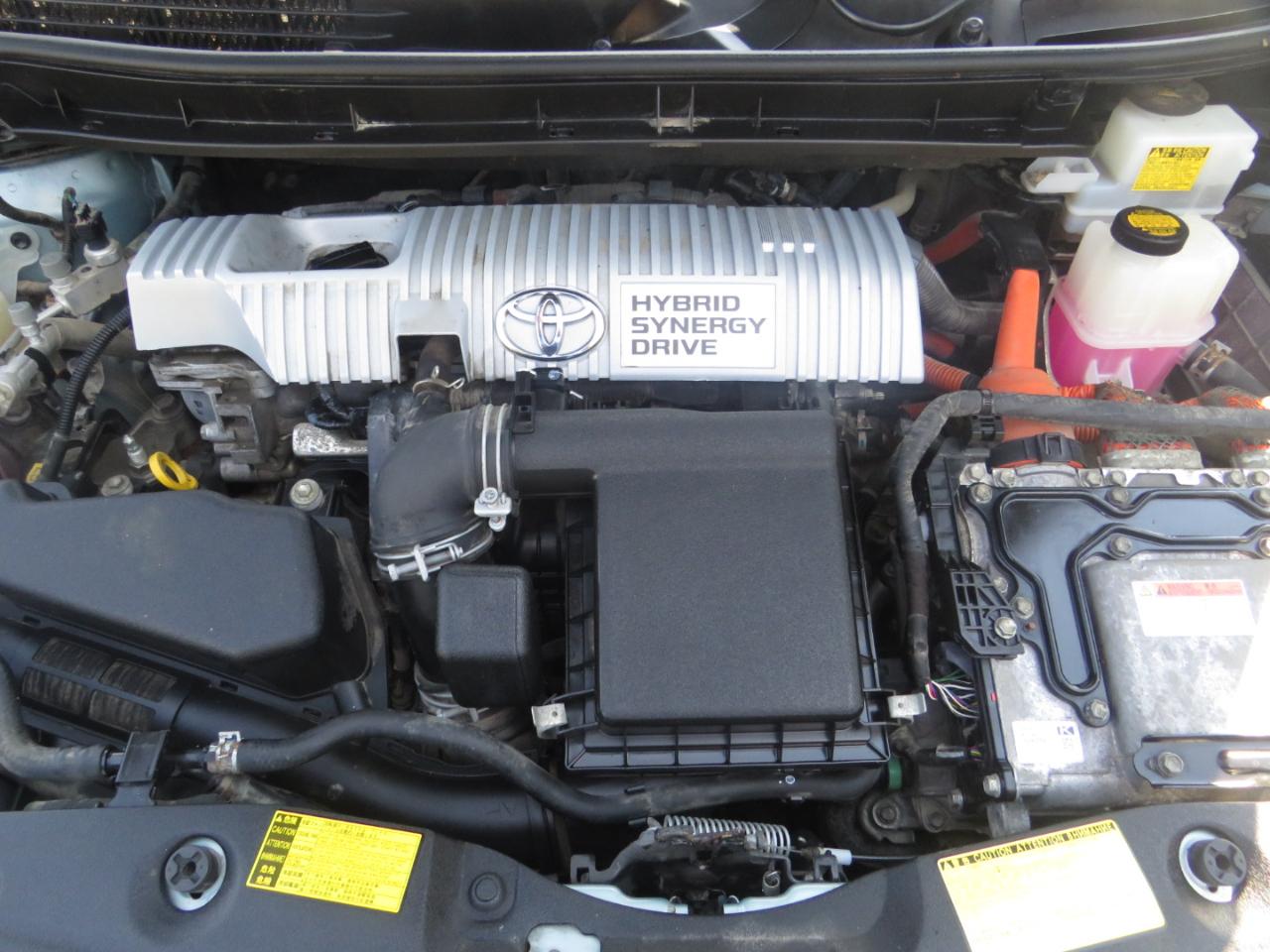 Toyota Prius 5dr HB Three (Natl) 2012