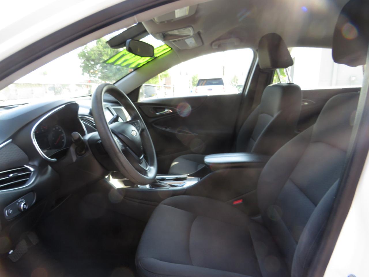 Chevrolet Malibu 4dr Sdn Premier w/2LZ 2016