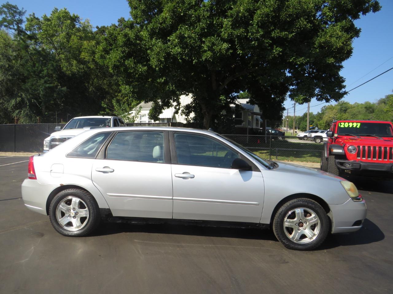Chevrolet Malibu Maxx 4dr Sdn LT 2005