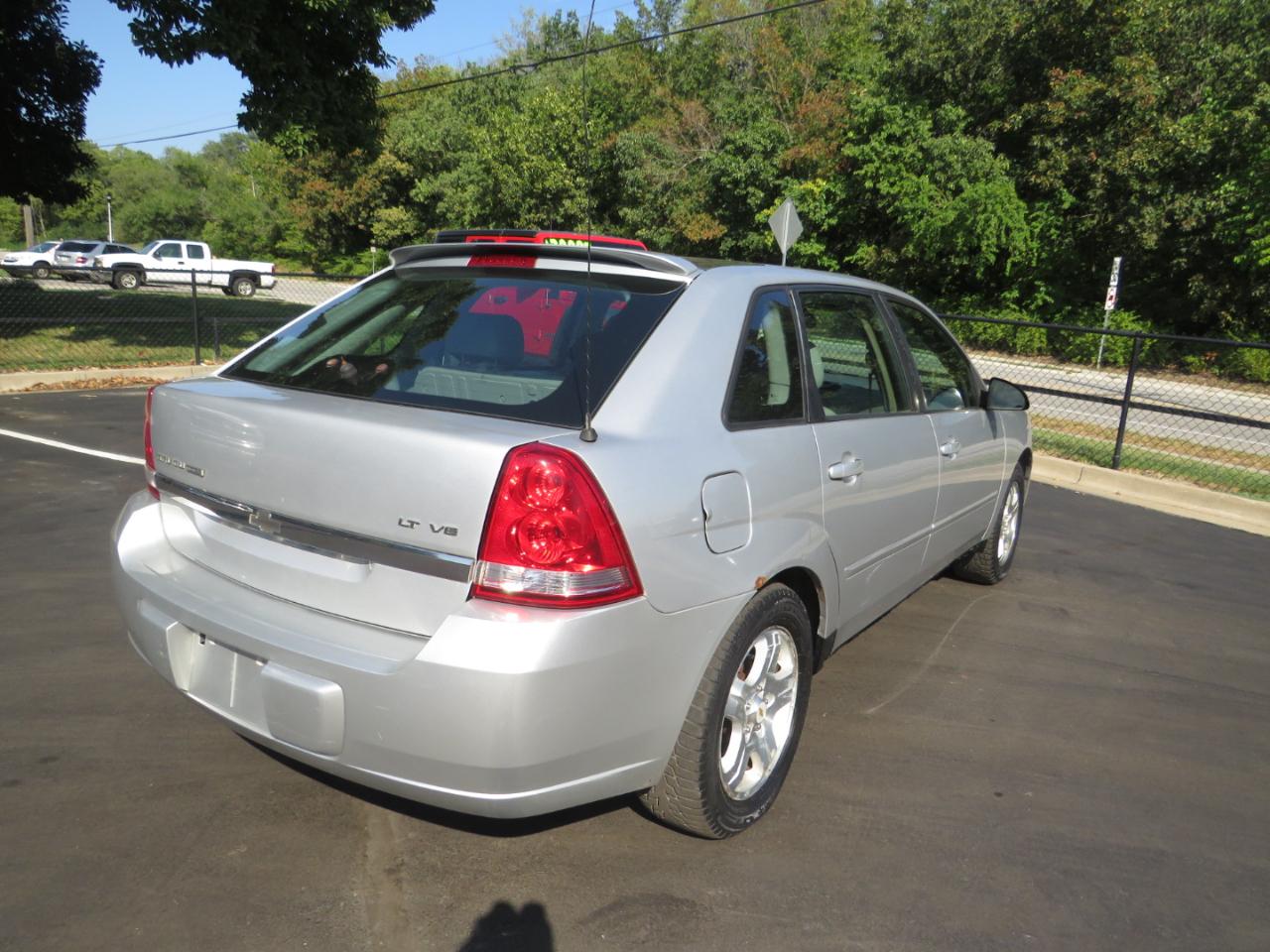 Chevrolet Malibu Maxx 4dr Sdn LT 2005
