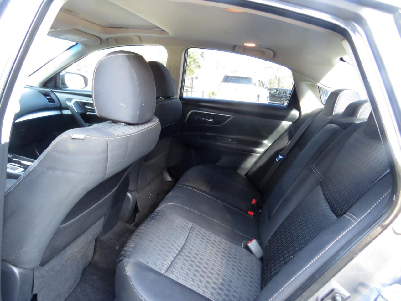Nissan Altima 4dr Sdn I4 2.5 SV 2016