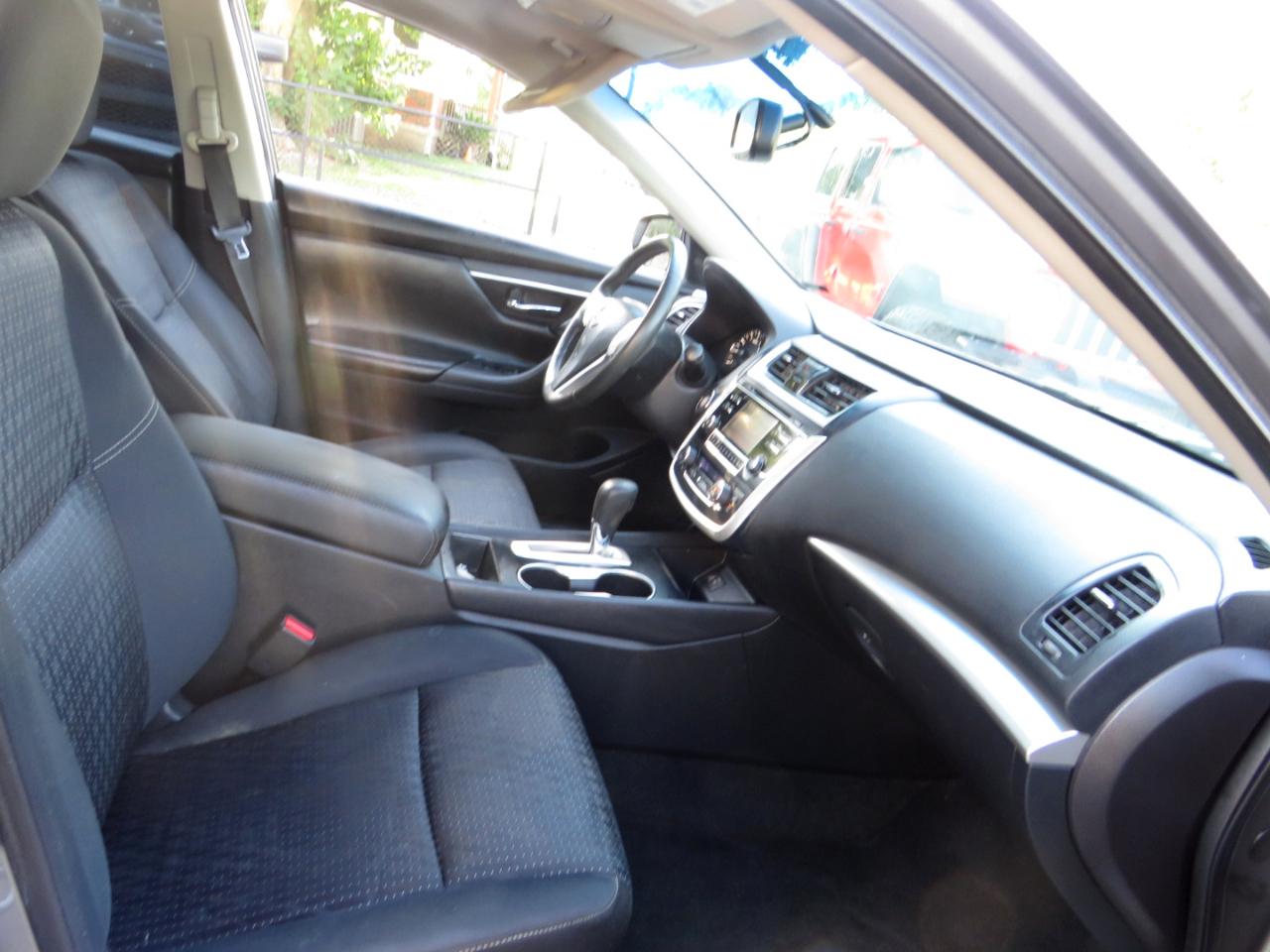 Nissan Altima 4dr Sdn I4 2.5 SV 2016