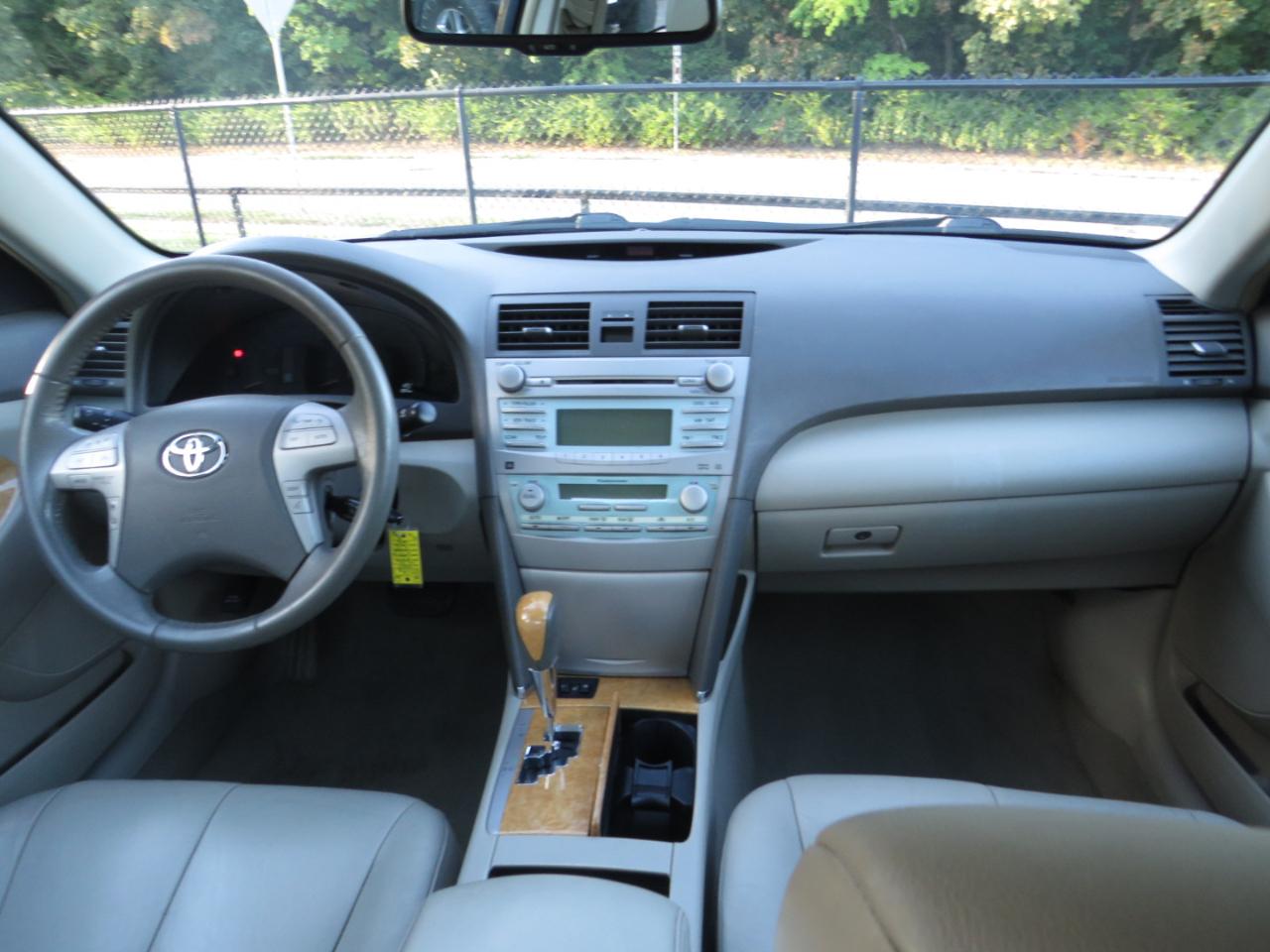 Toyota Camry 4dr Sdn V6 Auto XLE (Natl) 2007
