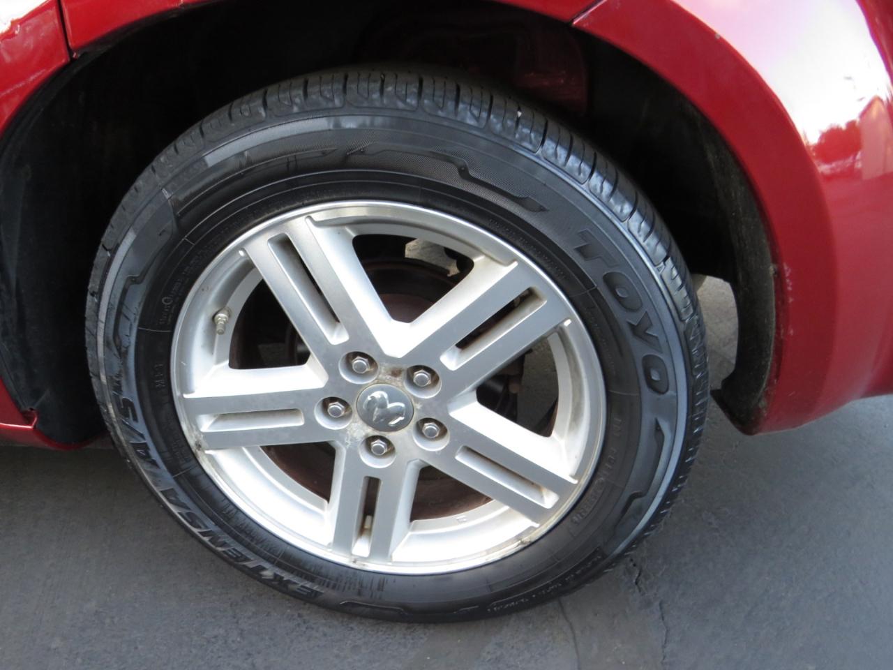 Dodge Avenger 4dr Sdn R/T 2009