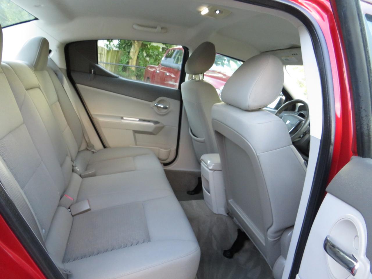 Dodge Avenger 4dr Sdn R/T 2009