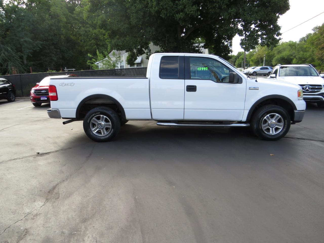 Ford F-150 Supercab 145" Lariat 4WD 2006