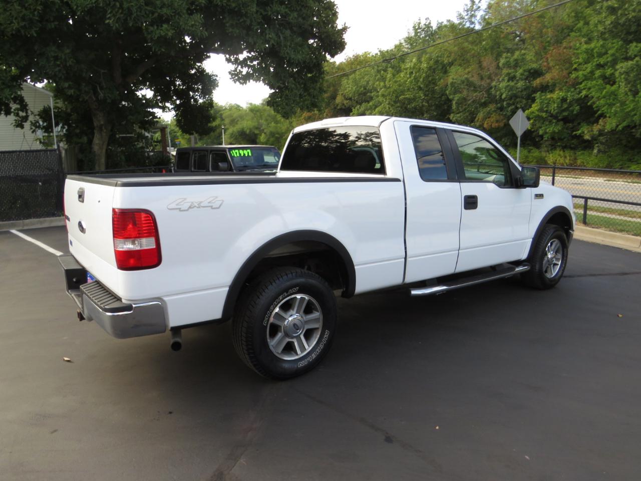 Ford F-150 Supercab 145" Lariat 4WD 2006