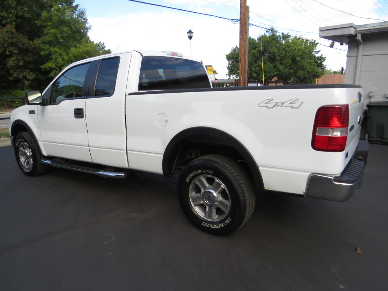 Ford F-150 Supercab 145" Lariat 4WD 2006