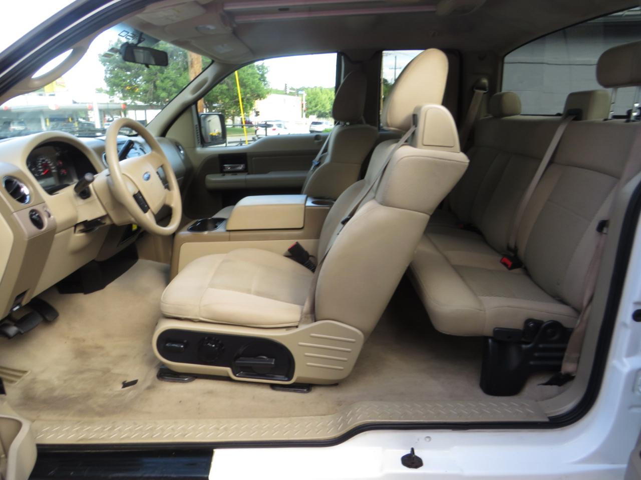 Ford F-150 Supercab 145" Lariat 4WD 2006