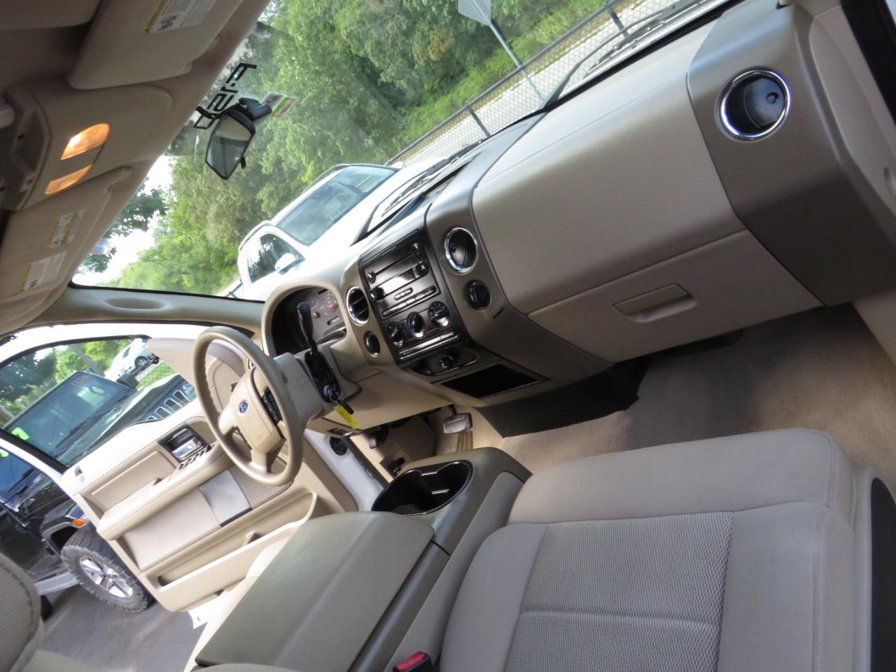 Ford F-150 Supercab 145" Lariat 4WD 2006