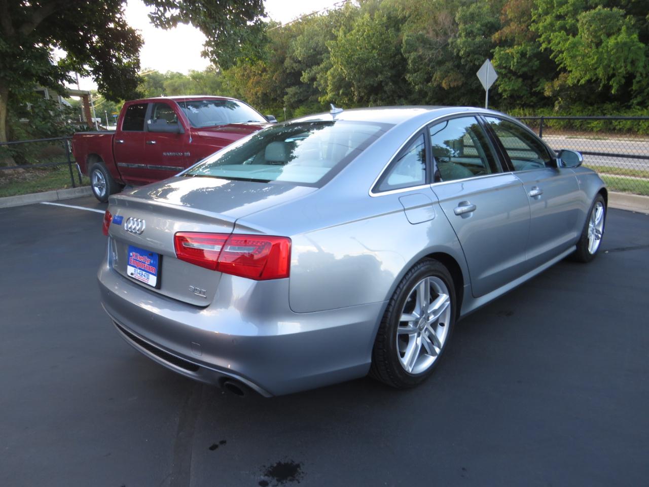 Audi A6 4dr Sdn quattro 3.0T Prestige 2012