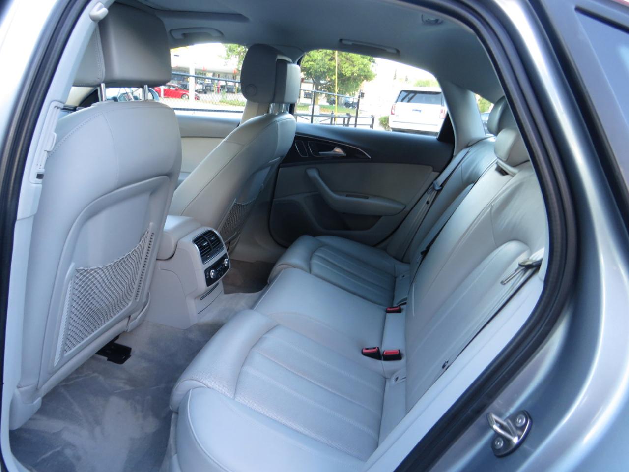 Audi A6 4dr Sdn quattro 3.0T Prestige 2012