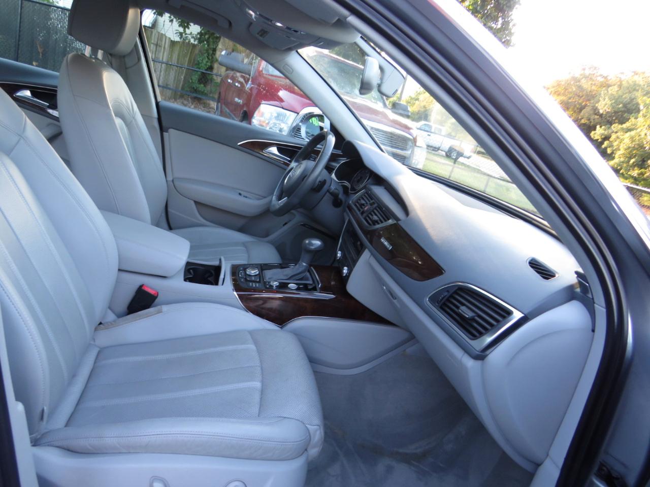 Audi A6 4dr Sdn quattro 3.0T Prestige 2012