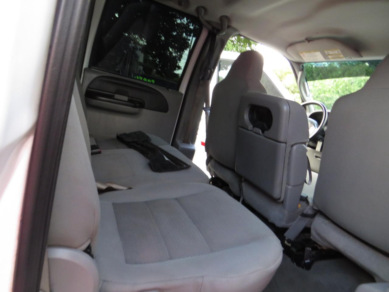 Ford Super Duty F-250 Crew Cab 156" King Ranch 4WD 2005