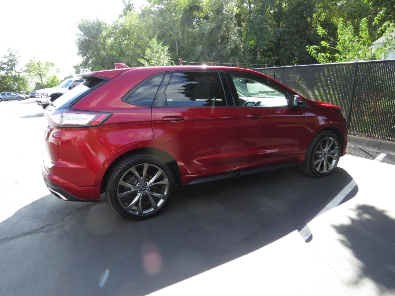 Ford Edge 4dr Sport AWD 2016