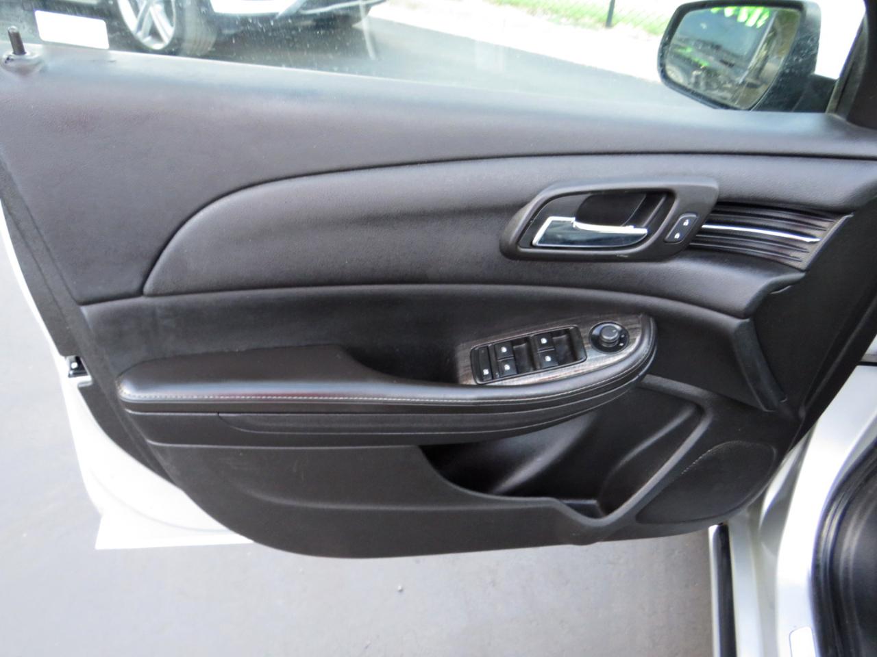 Chevrolet Malibu Limited 4dr Sdn LTZ 2016