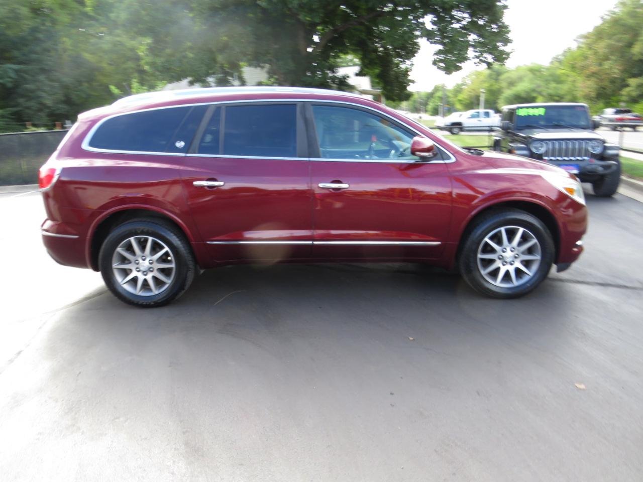 Buick Enclave FWD 4dr Convenience 2017