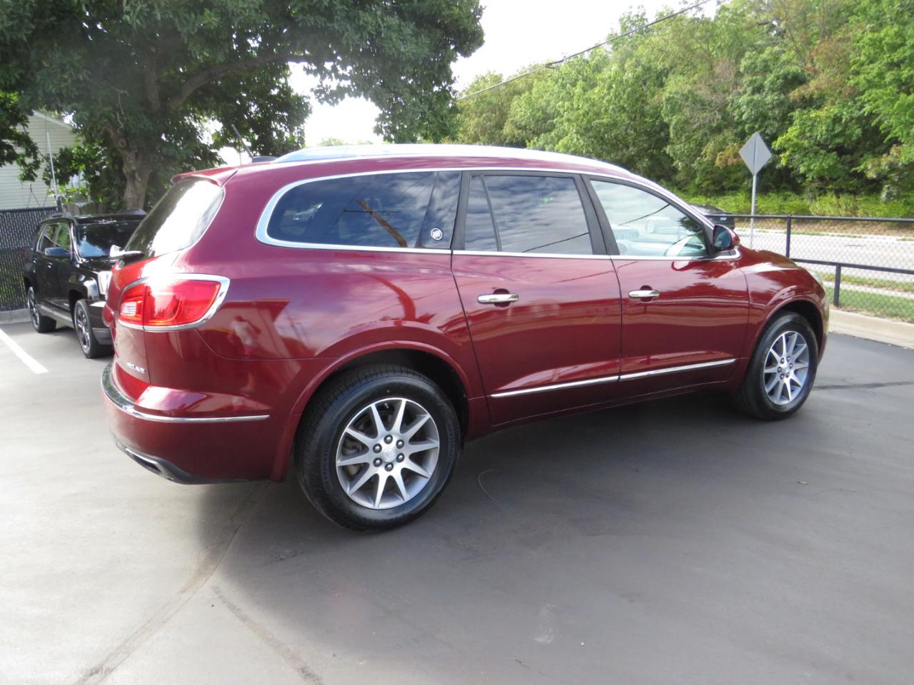 Buick Enclave FWD 4dr Convenience 2017