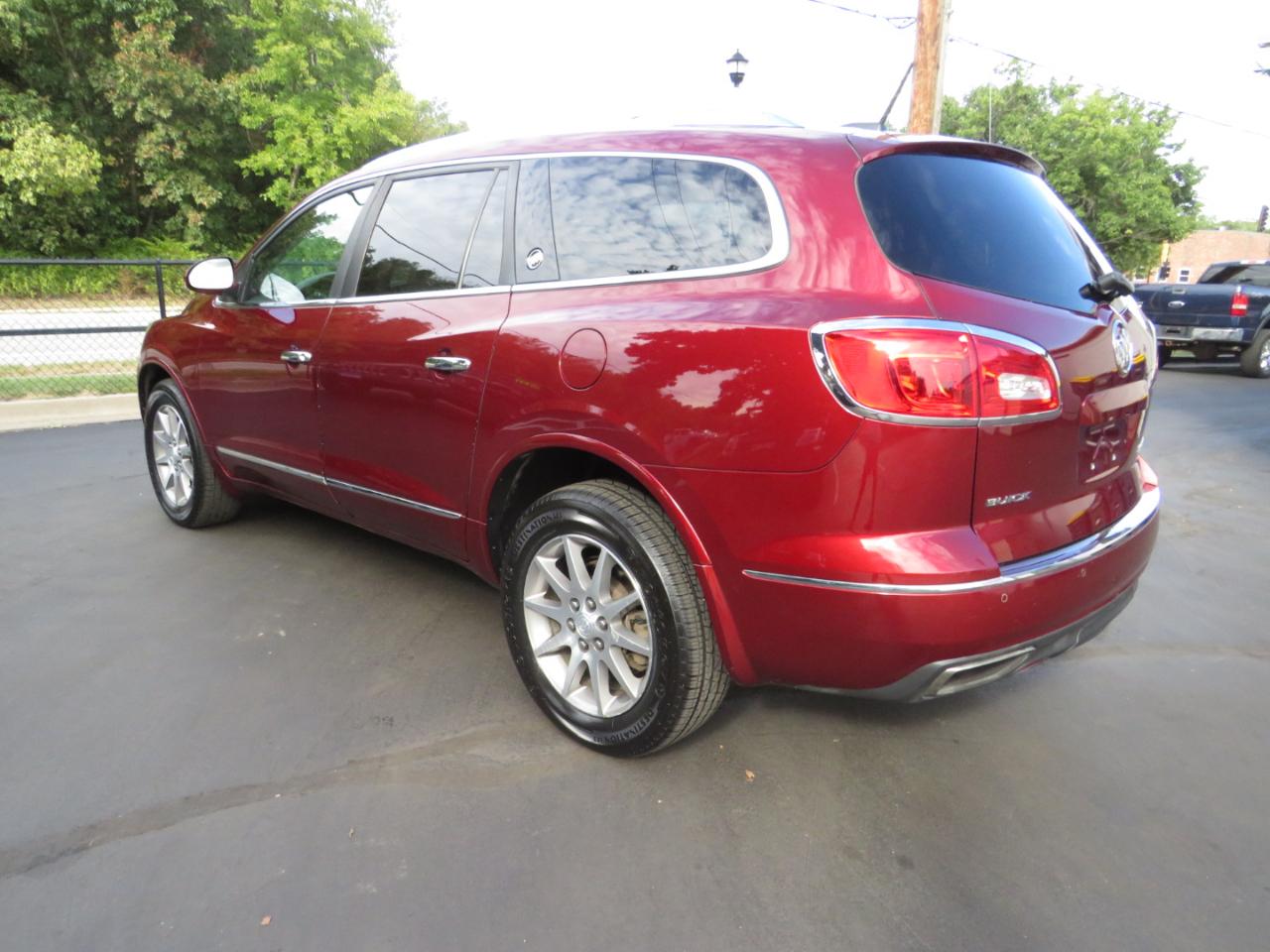 Buick Enclave FWD 4dr Convenience 2017