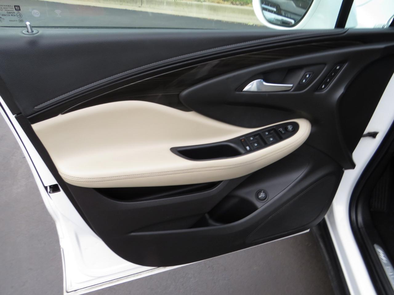 Buick Envision FWD 4dr Essence 2020
