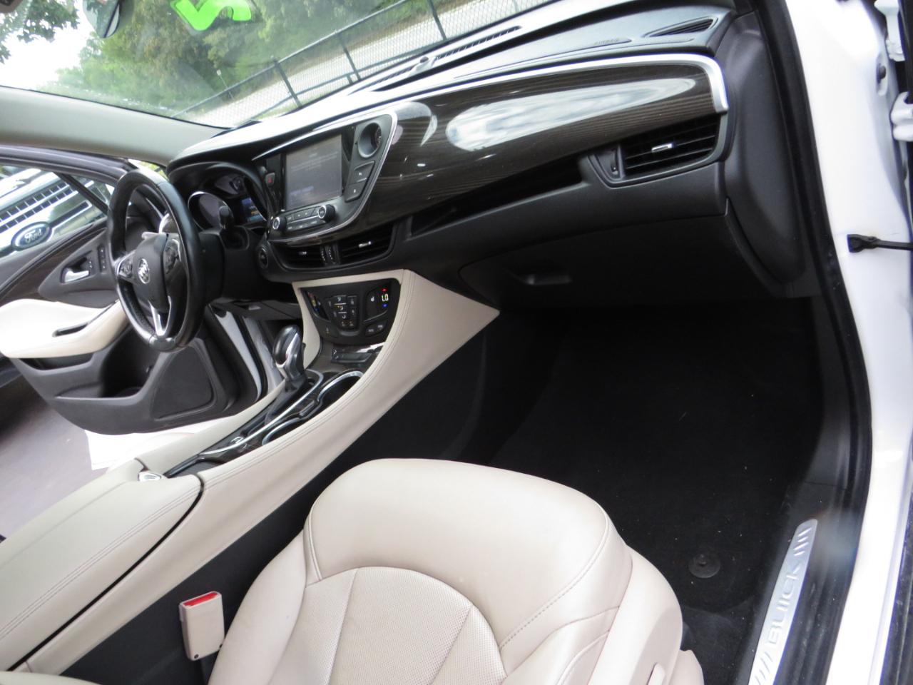 Buick Envision FWD 4dr Essence 2020