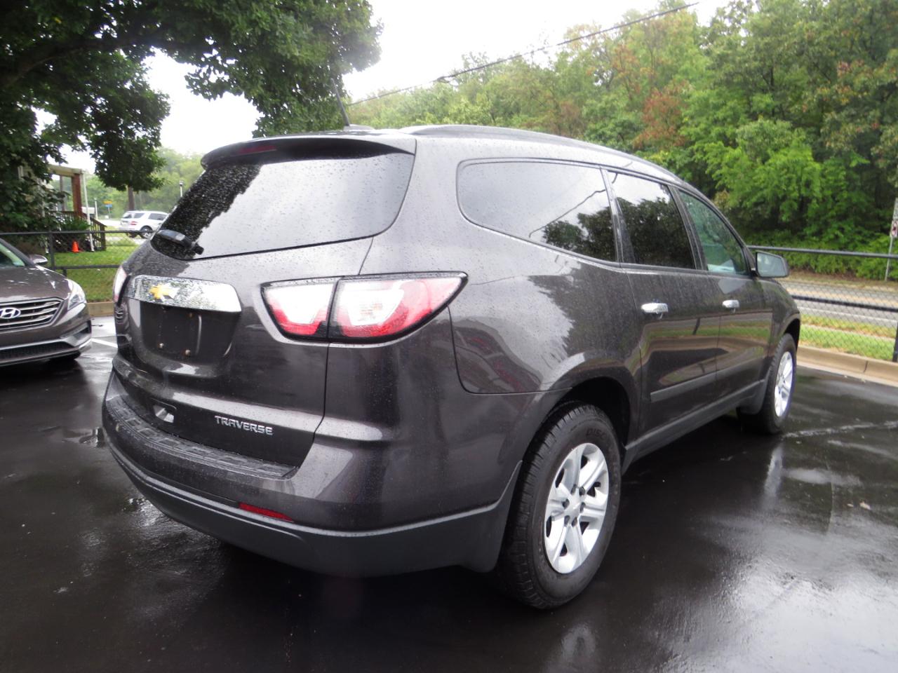 Chevrolet Traverse FWD 4dr LS w/1LS 2016