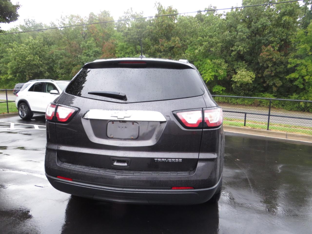 Chevrolet Traverse FWD 4dr LS w/1LS 2016