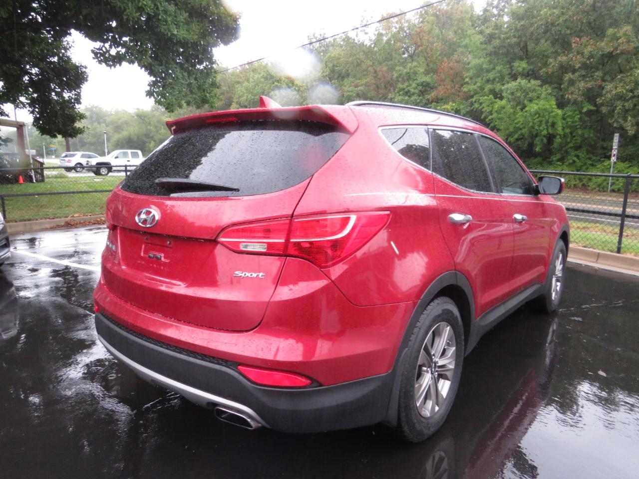 Hyundai Santa Fe Sport FWD 4dr 2.4 2016