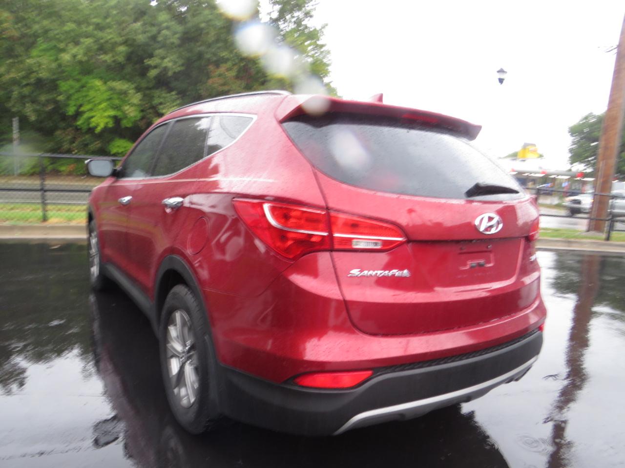 Hyundai Santa Fe Sport FWD 4dr 2.4 2016