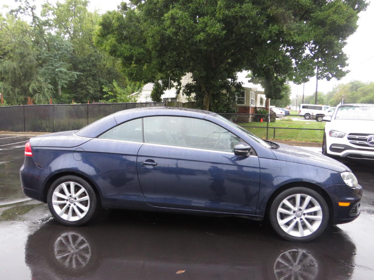 Volkswagen Eos 2dr Conv Komfort SULEV 2012