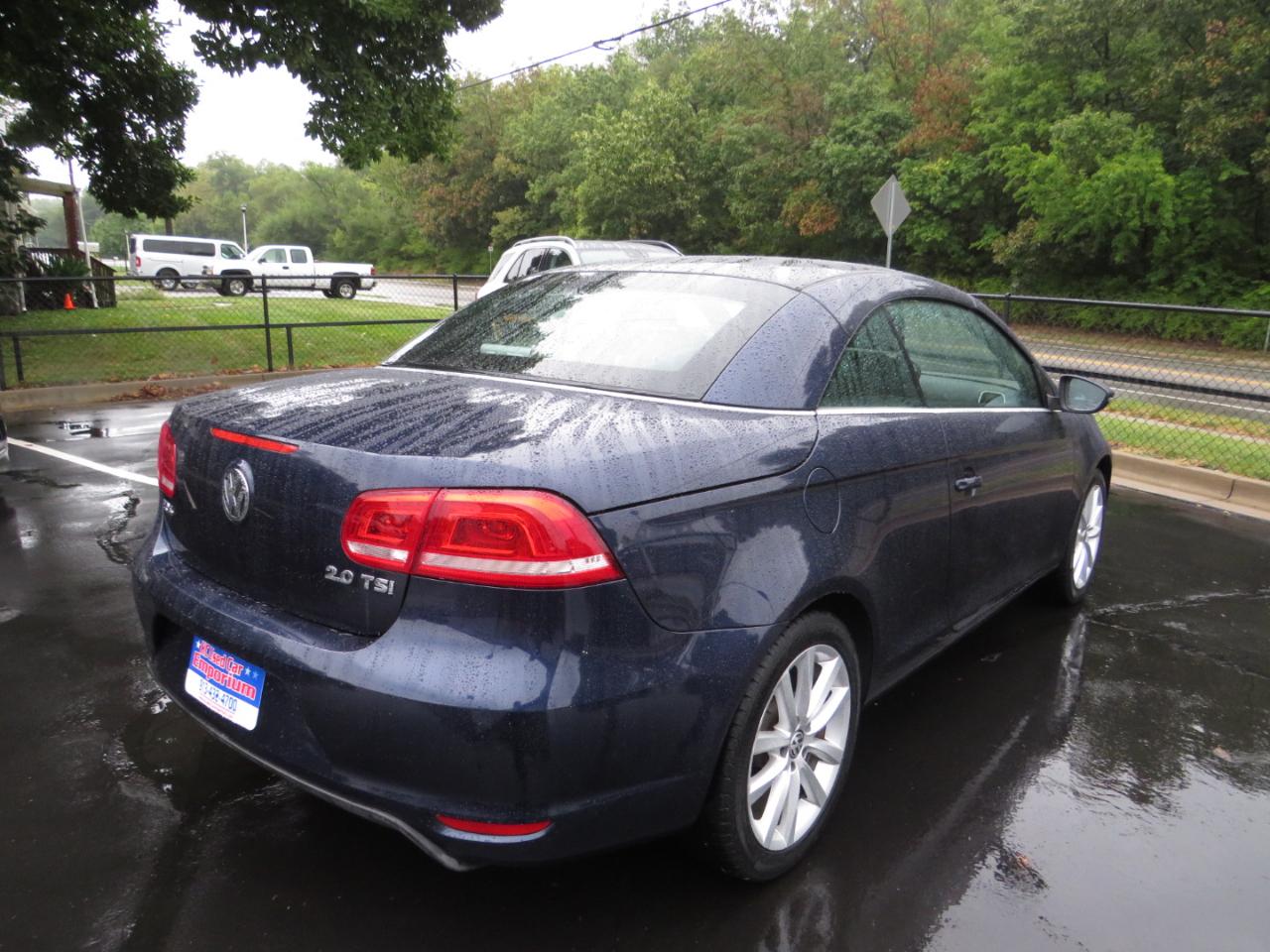 Volkswagen Eos 2dr Conv Komfort SULEV 2012