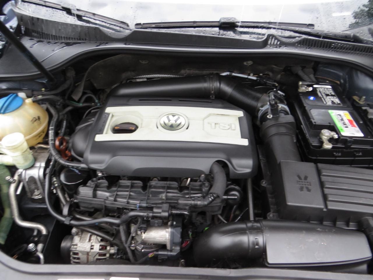 Volkswagen Eos 2dr Conv Komfort SULEV 2012