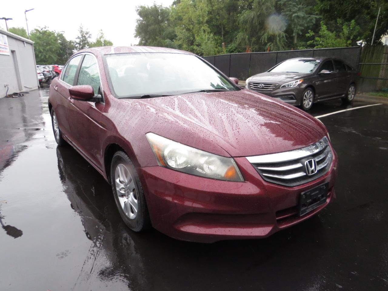 Honda Accord Sdn 4dr I4 Auto LX Premium 2012