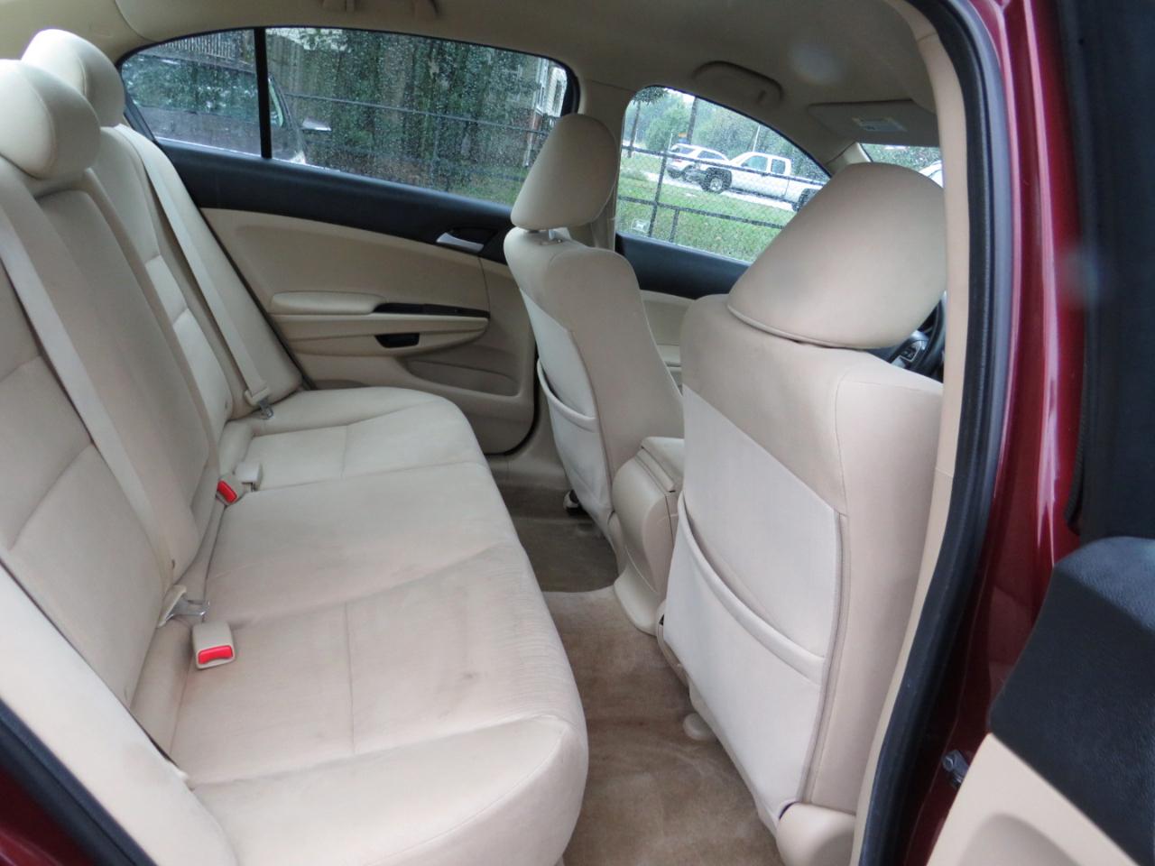 Honda Accord Sdn 4dr I4 Auto LX Premium 2012