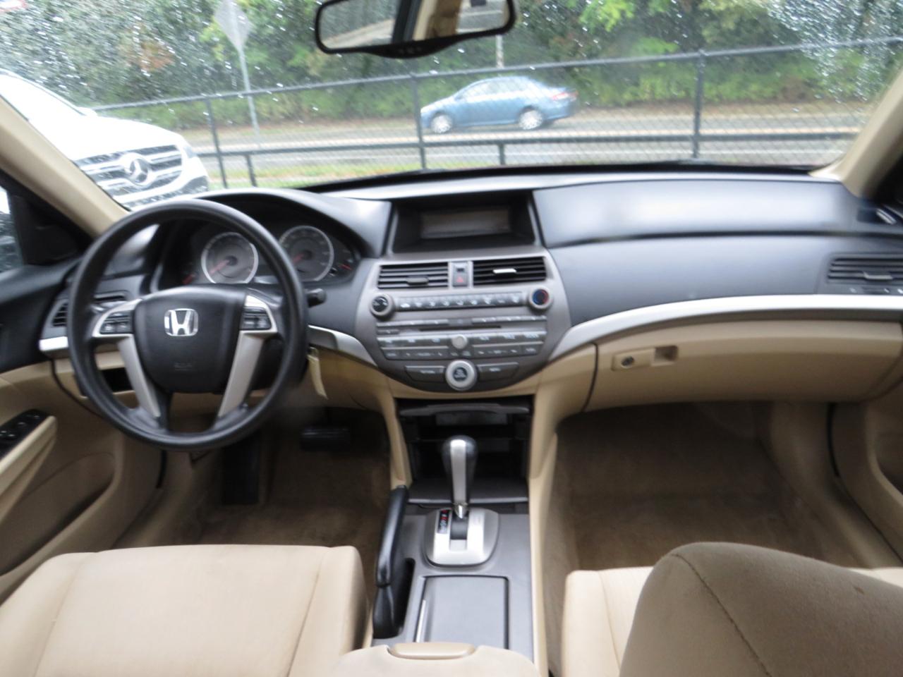 Honda Accord Sdn 4dr I4 Auto LX Premium 2012