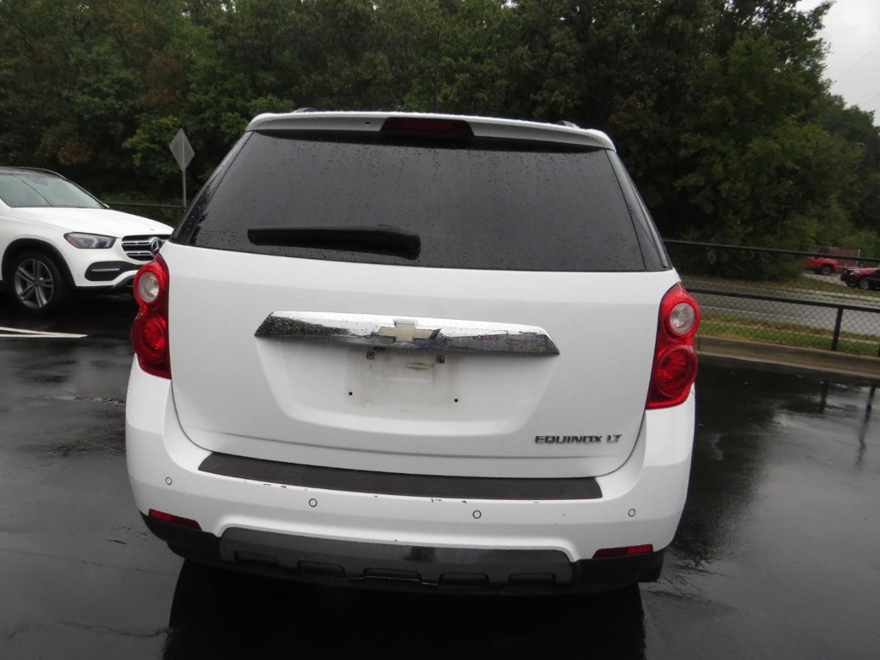 Chevrolet Equinox FWD 4dr LT w/2LT 2011