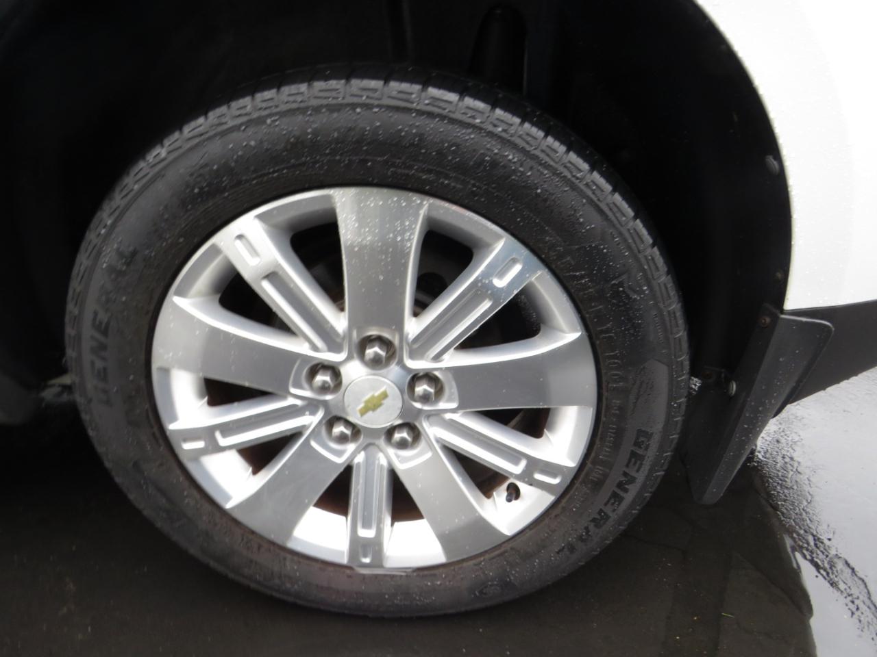 Chevrolet Equinox FWD 4dr LT w/2LT 2011