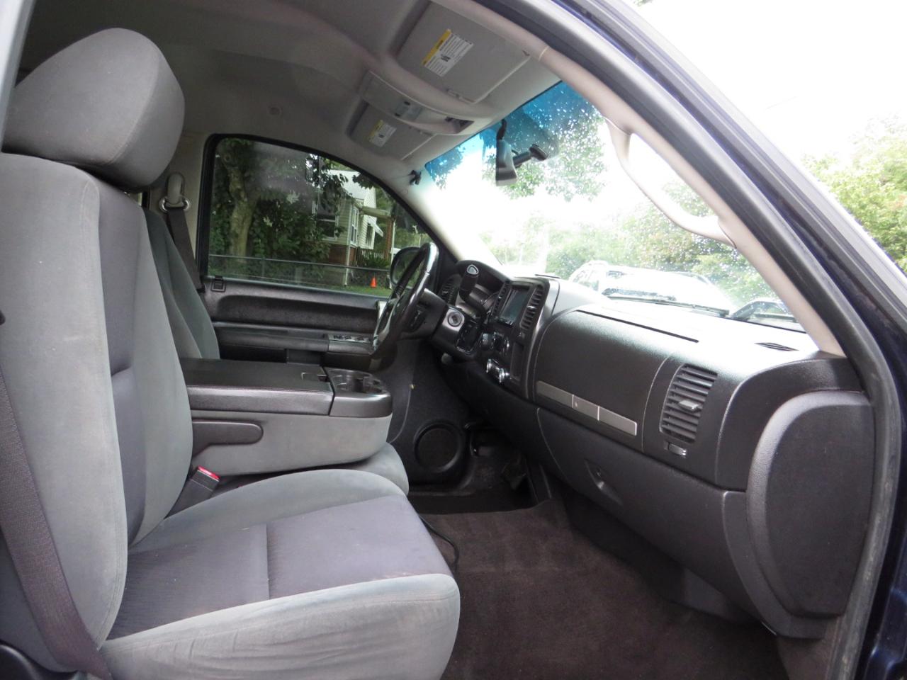 GMC Sierra 1500 4WD Crew Cab 143.5" SLE 2009