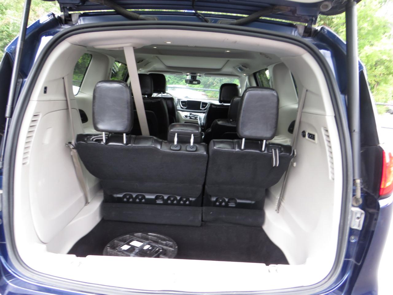 Chrysler Pacifica Limited FWD 2018