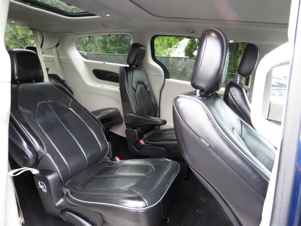 Chrysler Pacifica Limited FWD 2018