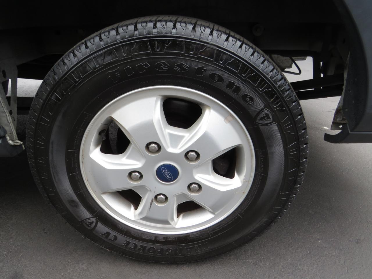 Ford Transit Wagon T-350 148" Low Roof XLT Sliding RH Dr 2017