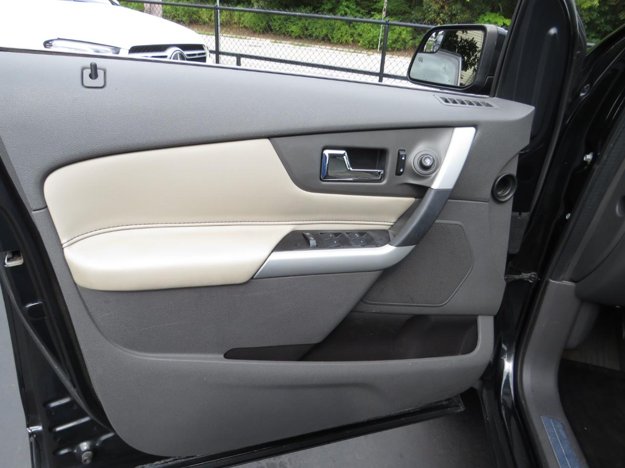 Ford Edge 4dr Limited FWD 2014
