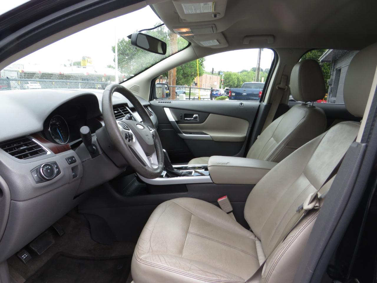 Ford Edge 4dr Limited FWD 2014