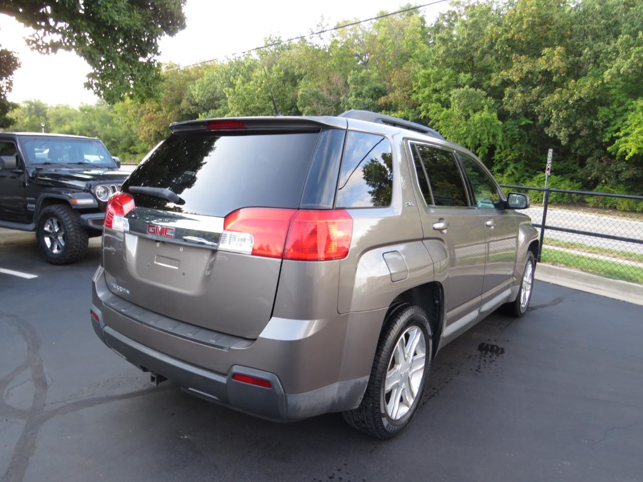 GMC Terrain FWD 4dr SLT-1 2010