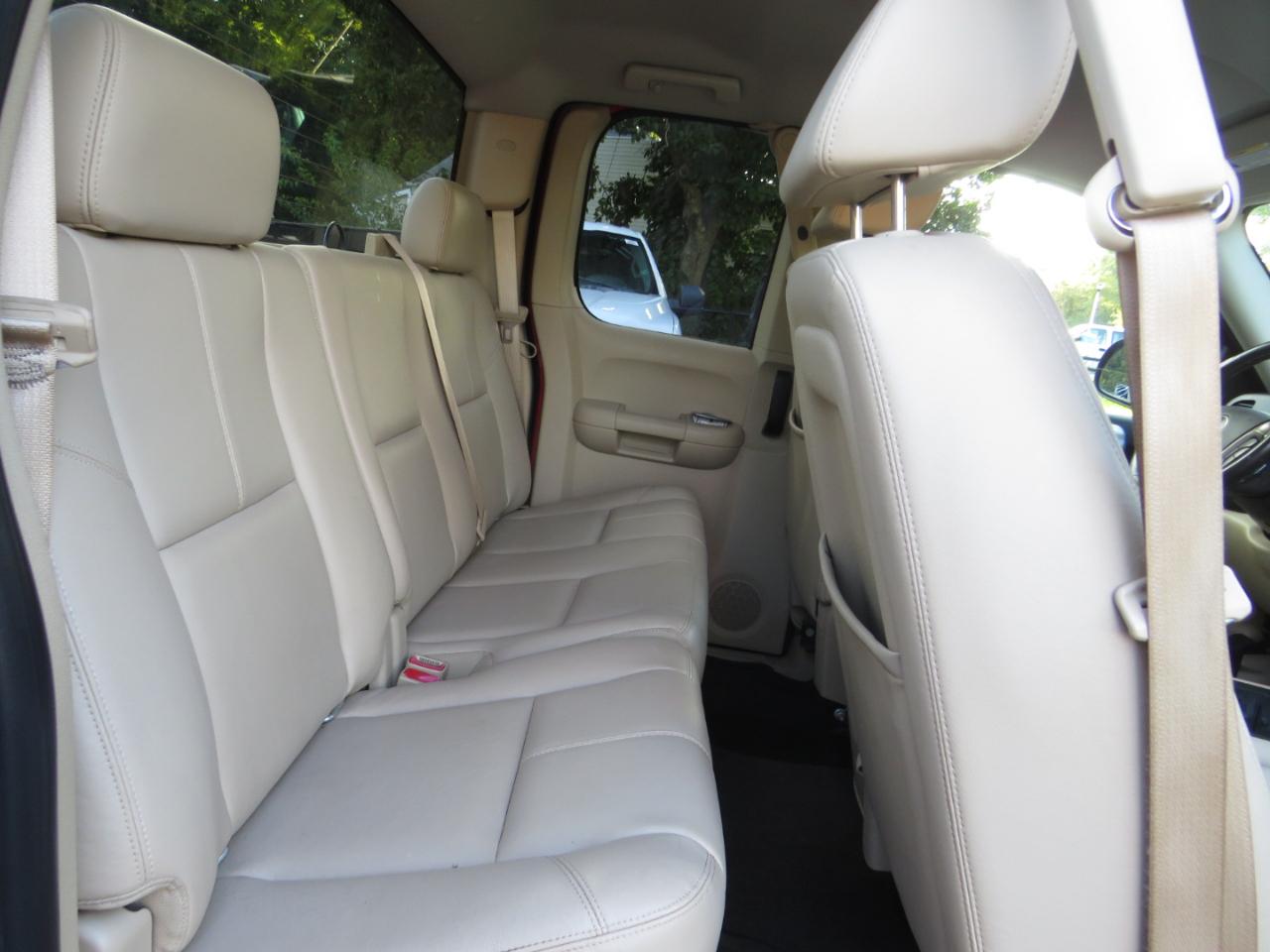 Chevrolet Silverado 1500 2WD Ext Cab 157.5" LT w/2LT 2008