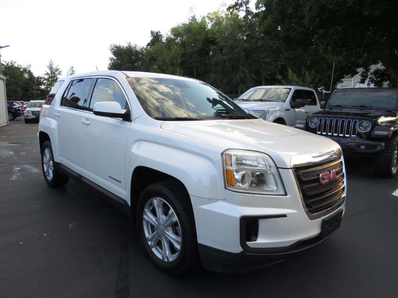 GMC Terrain FWD 4dr SLE w/SLE-1 2017