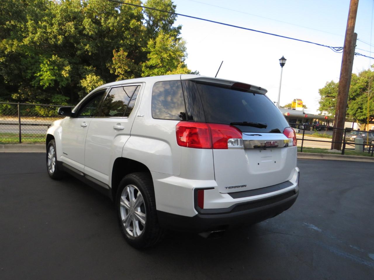 GMC Terrain FWD 4dr SLE w/SLE-1 2017