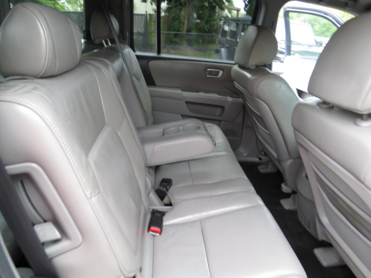 Honda Pilot 4WD 4dr EX-L 2011