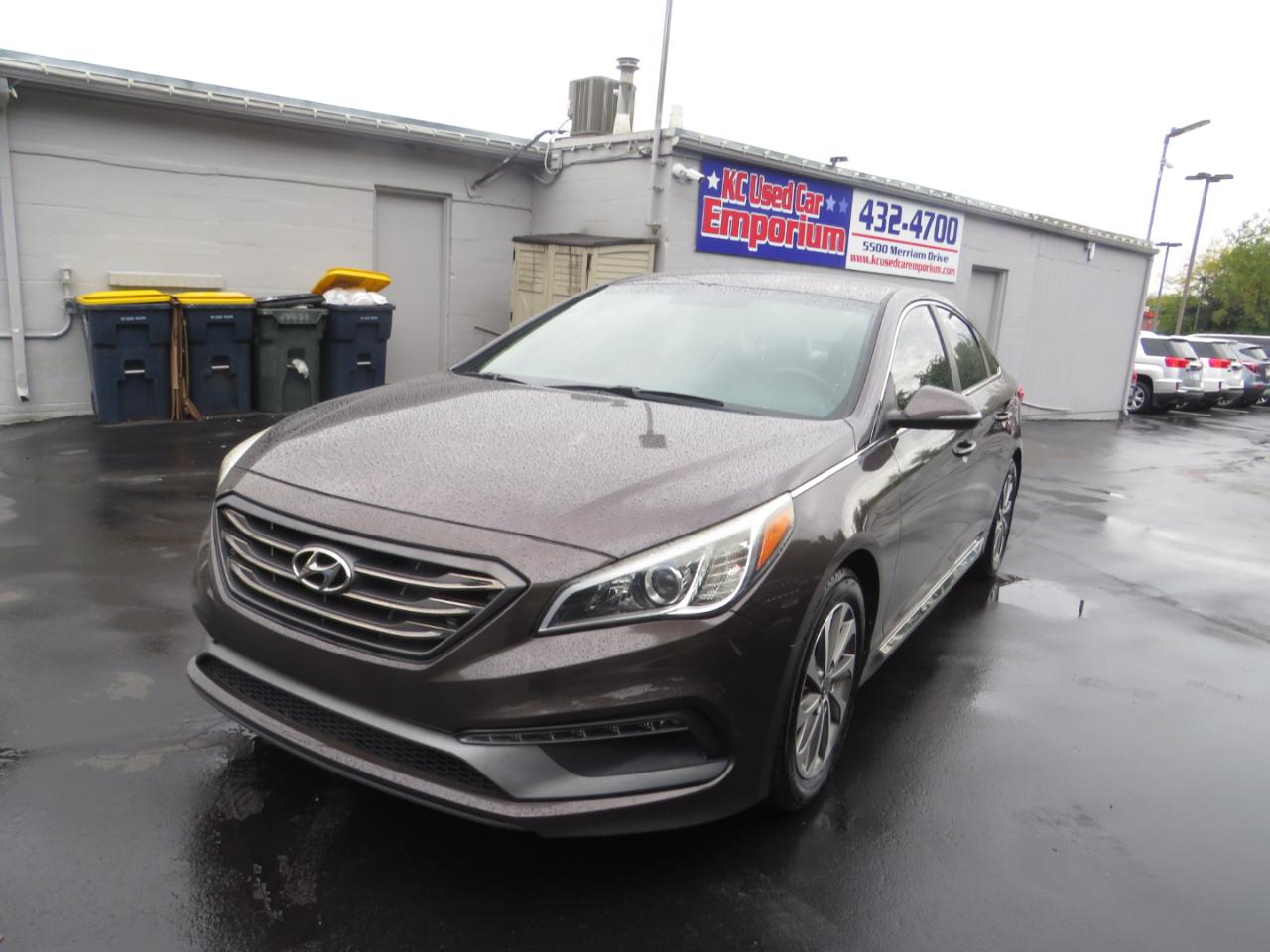 Hyundai Sonata 4dr Sdn 2.4L Sport 2015