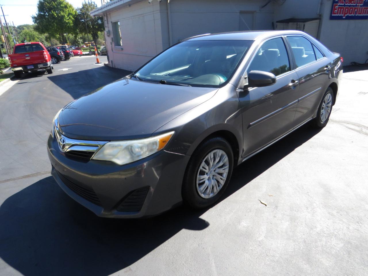 Toyota Camry 2014.5 4dr Sdn I4 Auto SE Sport (Natl) 2014
